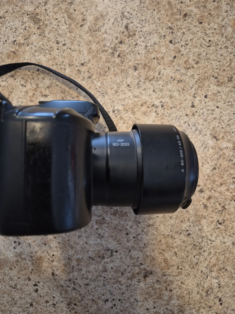 Minolta Maxxum 3Xi Digital Camera Kit in Black with Zoom Lens
